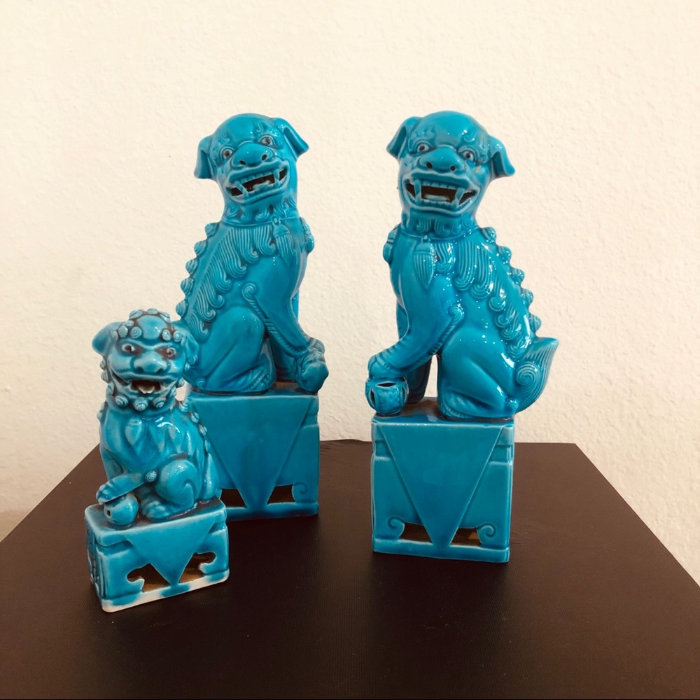 Porcelain Turquoise Chinese Foo Dog Figurines set
